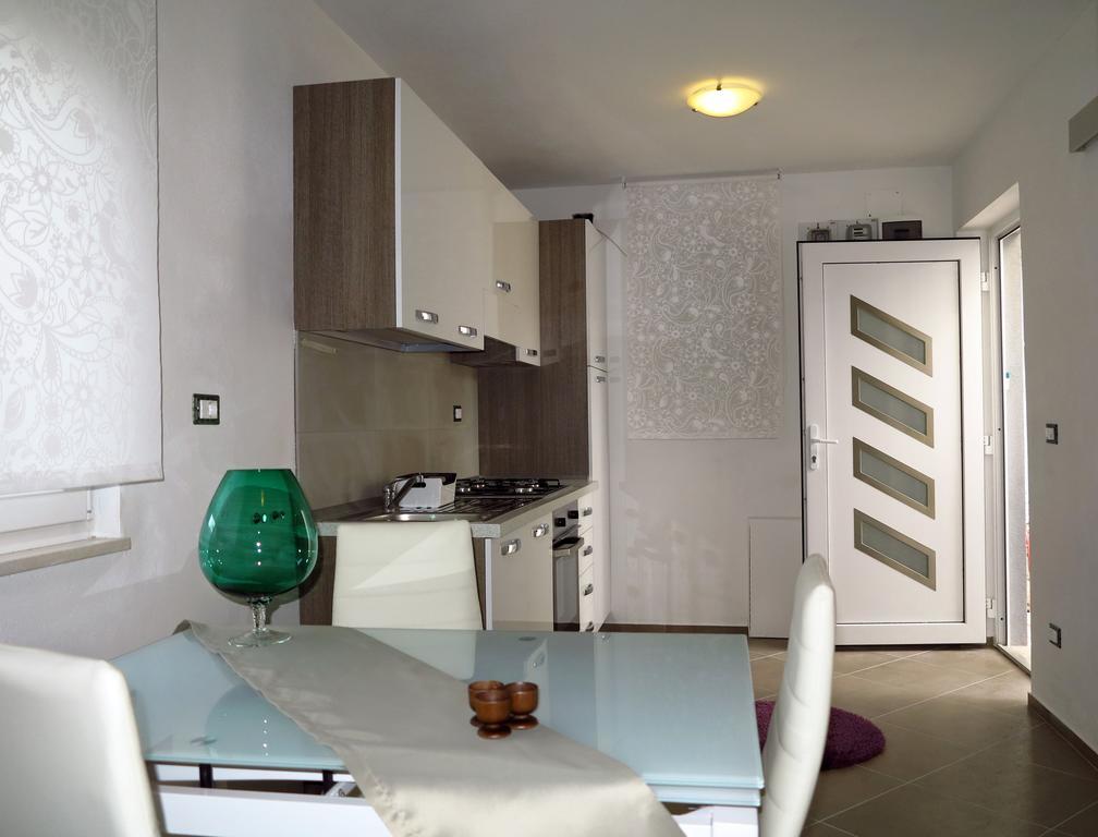 Apartments Rotiroti Zadar Zimmer foto